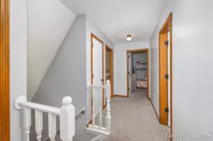 5204 Discovery Dr SE, Grand Rapids, MI 49508 - Photo 17