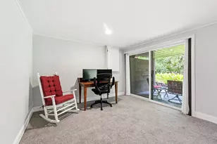 245 Ballantrae Ct, Kalamazoo, MI 49006 - Photo 19