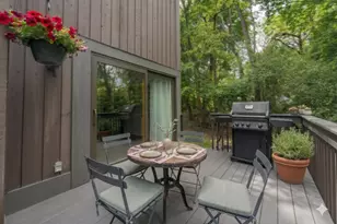 245 Ballantrae Ct, Kalamazoo, MI 49006 - Photo 27