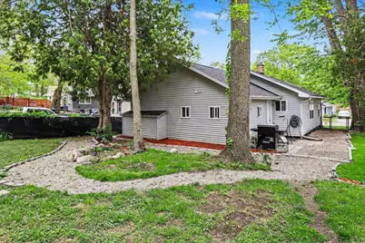 35 W Grand Circle Avenue, Battle Creek, MI 49037 - Photo 27