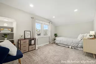 211 W Cass St, Greenville, MI 48838 - Photo 17
