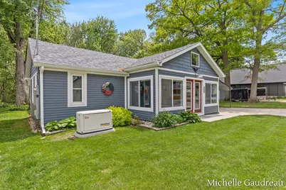 621 Eagle Point Road, Lake Odessa, MI 48849 - Photo 3