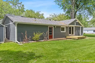 621 Eagle Point Rd, Lake Odessa, MI 48849 - Photo 29