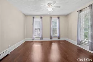 529 Carrier St NE, Grand Rapids, MI 49505 - Photo 9