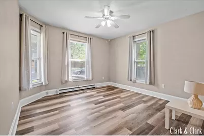 529 Carrier Street NE, Grand Rapids, MI 49505 - Photo 5