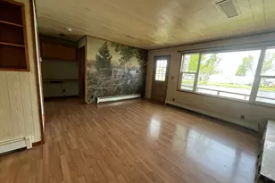 11200 W Shore Dr, Houghton Lake, MI 48629 - Photo 9