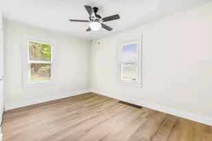 123 Arbor St, Battle Creek, MI 49015 - Photo 9
