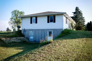 11758 Monroe Rd, Morley, MI 49336 - Photo 5