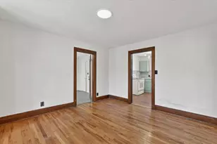 2110 S Grand Traverse St, Flint, MI 48503 - Photo 11