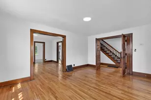 2110 S Grand Traverse St, Flint, MI 48503 - Photo 7