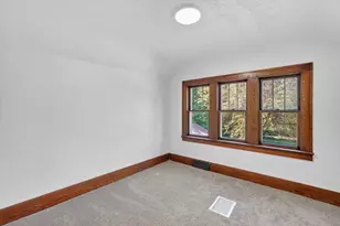 2110 S Grand Traverse St, Flint, MI 48503 - Photo 23