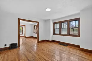2110 S Grand Traverse St, Flint, MI 48503 - Photo 13