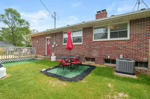 407 E Van Buren St, Gobles, MI 49055 - Photo 35