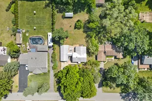 37951 Grantland St, Livonia, MI 48150 - Photo 41