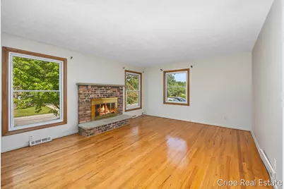 5382 Burgis Avenue SE, Grand Rapids, MI 49508 - Photo 5