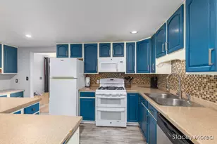 1910 Waterview Way, Crystal, MI 48818 - Photo 7