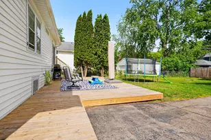 1215 Cambridge Dr, Kalamazoo, MI 49001 - Photo 25