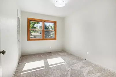 146 Lois Drive, Battle Creek, MI 49015 - Photo 11