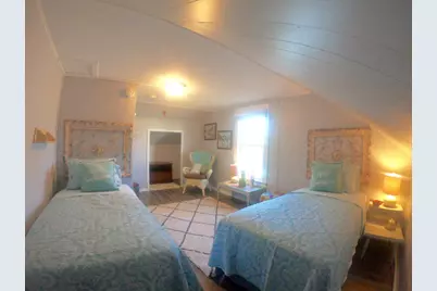 621 N 5th Street, Grand Haven, MI 49417 - Photo 17