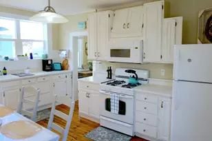 621 N 5th St, Grand Haven, MI 49417 - Photo 9