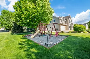 2106 Halsted Dr, Stevensville, MI 49127 - Photo 55