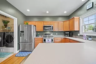 2106 Halsted Dr, Stevensville, MI 49127 - Photo 17