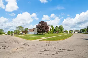2106 Halsted Dr, Stevensville, MI 49127 - Photo 55