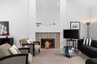33801 York Ridge St, Farmington Hills, MI 48331 - Photo 15