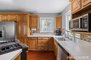11014 E Royal Rd, Stanwood, MI 49346 - Photo 17