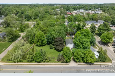 312 Russell Street, Middleville, MI 49333 - Photo 37