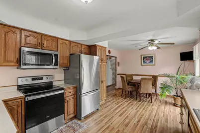 59126 Romeo Plank Road, Ray, MI 48096 - Photo 3