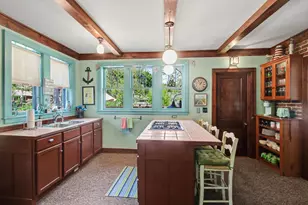 334 Van Buren St, South Haven, MI 49090 - Photo 15