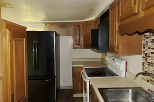 835 Woodland Beach, Battle Creek, MI 49014 - Photo 3