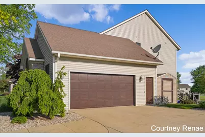 7730 Broadview Drive SE, Caledonia, MI 49316 - Photo 7