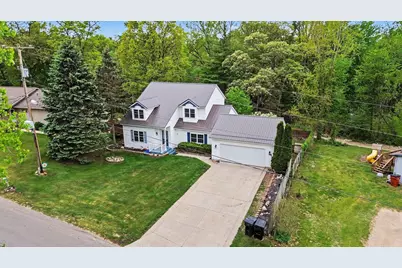 12177 Reyburn Drive NE, Sparta, MI 49345 - Photo 31