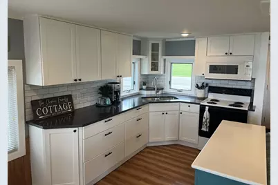 816 Lakeview Drive, Fremont, MI 49412 - Photo 5