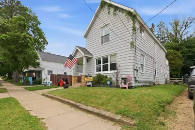 1121 Crosby Street NW, Grand Rapids, MI 49504 - Photo 3