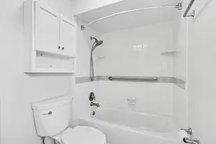140 Meadowwood Ct, Decatur, MI 49045 - Photo 35