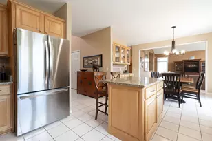 3801 Fawn Dr, Rochester, MI 48306 - Photo 5