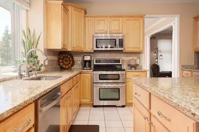 3801 Fawn Drive, Rochester, MI 48306 - Photo 3