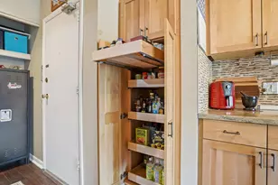 1265 S Maple Rd, Ann Arbor, MI 48103 - Photo 7