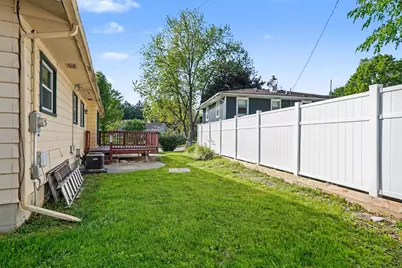 2155 Tremont Boulevard NW, Grand Rapids, MI 49504 - Photo 25