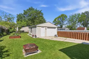 12280 Syracuse St, Taylor, MI 48180 - Photo 7