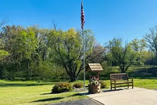 411 Woodview Dr, Greenville, MI 48838 - Photo 39