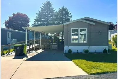 411 Woodview Drive, Greenville, MI 48838 - Photo 3