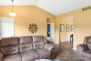 3569 Walnut Park Dr, Hamilton, MI 49419 - Photo 7