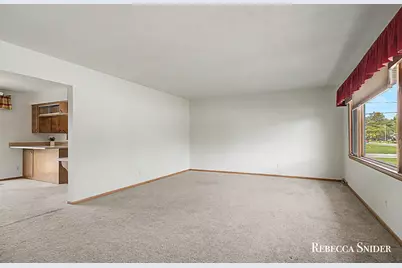 424 Andover Street SE, Kentwood, MI 49548 - Photo 9