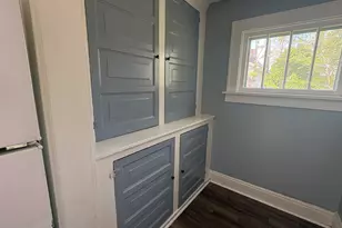 1296 Sanford St, Muskegon, MI 49441 - Photo 9