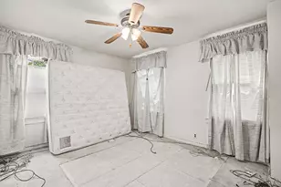 11595 4 Mile Rd, Battle Creek, MI 49015 - Photo 15