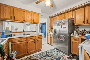 11595 4 Mile Rd, Battle Creek, MI 49015 - Photo 11